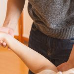 découvrez les bienfaits de l'ostéopathie pour améliorer votre santé et votre bien-être. que ce soit pour soulager des douleurs, améliorer la mobilité ou favoriser la récupération, nos ostéopathes qualifiés vous accompagnent avec des techniques douces et efficaces. prenez rendez-vous dès aujourd'hui!