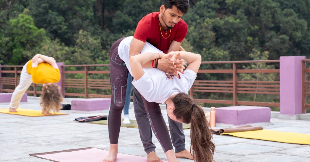 découvrez la thérapie par ondes de choc, un traitement innovant pour soulager la douleur et accélérer la guérison. idéale pour les blessures musculo-squelettiques, cette technique non invasive stimule la régénération des tissus. informez-vous sur ses bienfaits et améliorez votre qualité de vie dès aujourd'hui.