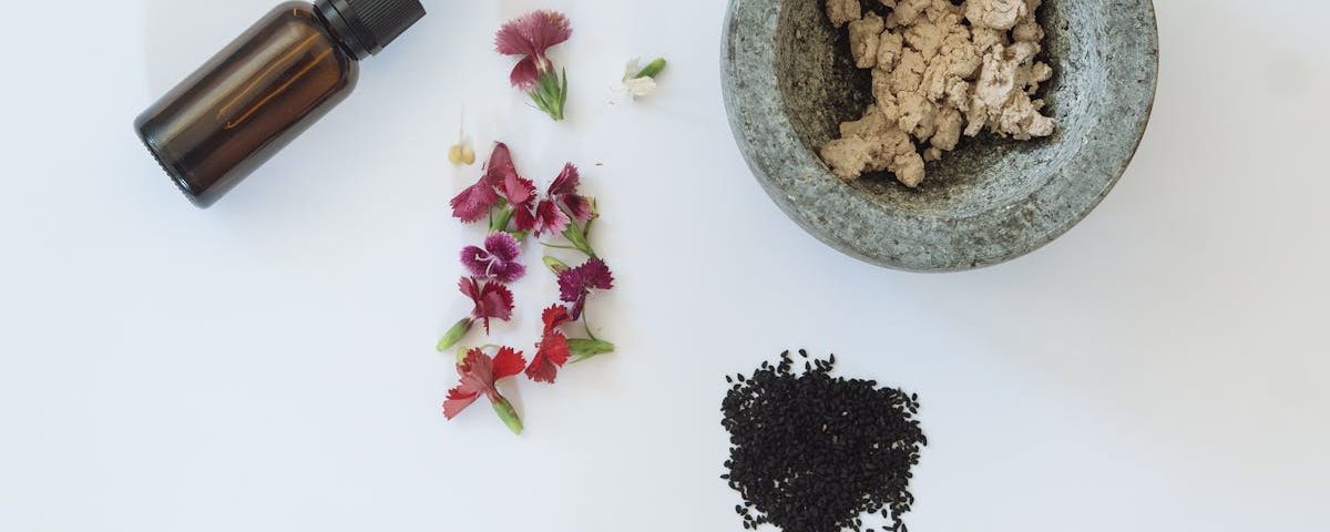 découvrez la naturopathie, une approche holistique de la santé qui privilégie les traitements naturels pour favoriser le bien-être physique et émotionnel. apprenez à équilibrer votre corps et votre esprit grâce à des méthodes naturelles, des conseils nutritionnels et des thérapies douces.