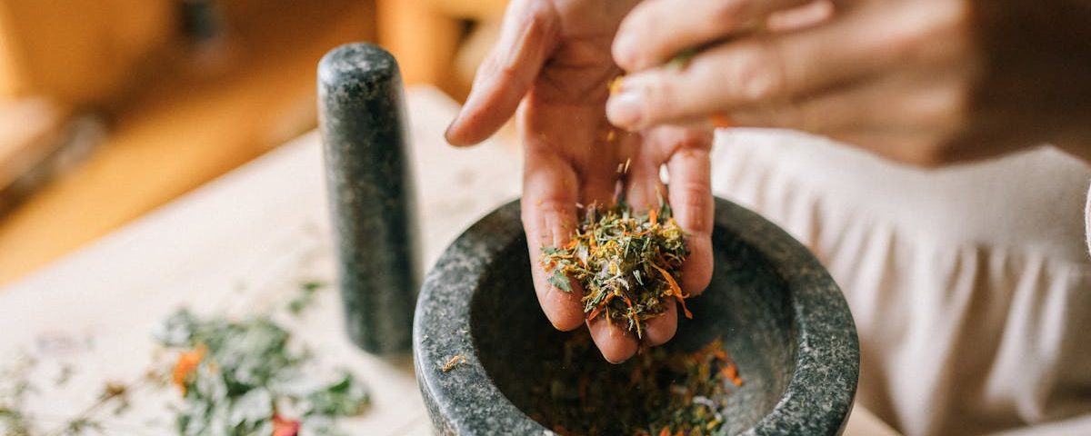 découvrez des remèdes naturels efficaces pour améliorer votre bien-être au quotidien. explorez des solutions saines et simples, issues de la nature, pour soulager divers maux et favoriser une meilleure santé.