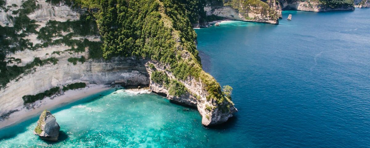 découvrez des techniques de relaxation profonde pour apaiser votre esprit et revitaliser votre corps. explorez des méthodes éprouvées pour réduire le stress, améliorer votre bien-être et atteindre une sérénité intérieure grâce à des pratiques accessibles et efficaces.