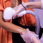 découvrez la thérapie au laser, une méthode innovante et non invasive pour soulager la douleur, traiter les troubles cutanés et favoriser la guérison. profitez des bénéfices d'une technologie avancée pour améliorer votre bien-être et votre qualité de vie.