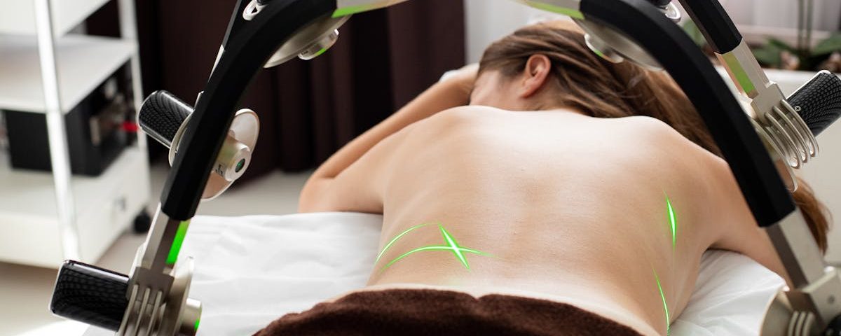 découvrez la thérapie au laser, une méthode innovante et non invasive pour soulager la douleur, traiter diverses affections cutanées et améliorer votre bien-être. explorez ses bienfaits et les dernières avancées en matière de soins laser.