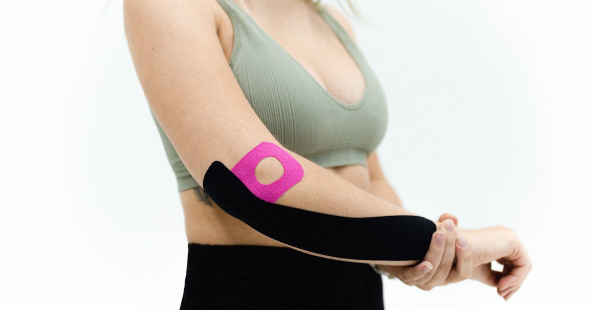 découvrez l'importance de la médecine du sport, un domaine dédié à la prévention, au diagnostic et au traitement des blessures liées à l'activité physique. apprenez comment optimiser vos performances tout en prenant soin de votre corps.