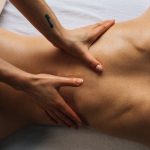 découvrez les bienfaits de la thérapie manuelle, une approche douce et efficace pour soulager les douleurs musculo-squelettiques, améliorer la mobilité et favoriser le bien-être général. apprenez à connaître les techniques utilisées par les thérapeutes pour optimiser votre santé.