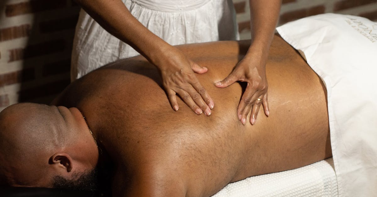 découvrez la thérapie par ondes de choc, une méthode innovante pour soulager la douleur, traiter les blessures musculo-squelettiques et favoriser la guérison. apprenez comment cette technologie non invasive peut améliorer votre qualité de vie et accélérer votre récupération.