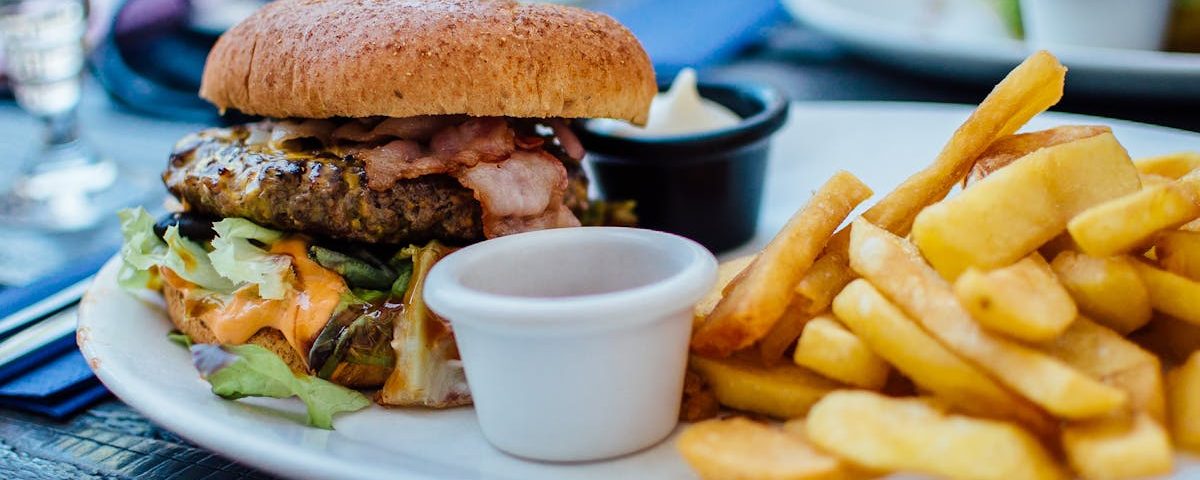 découvrez les bienfaits du jeûne pour votre santé et votre bien-être. apprenez les différentes méthodes de fasting, les conseils pratiques pour débuter et comment intégrer cette pratique à votre lifestyle pour optimiser votre énergie et votre concentration.