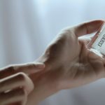 découvrez les bienfaits de la médecine à base de plantes avec notre guide complet. apprenez comment utiliser les herbes pour améliorer votre santé et votre bien-être au quotidien.