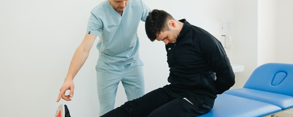 découvrez l'univers du neuromusculaire, une discipline essentielle qui explore les connexions entre le système nerveux et les muscles. apprenez comment ces interactions influencent la santé, la performance physique et les traitements des troubles moteurs.