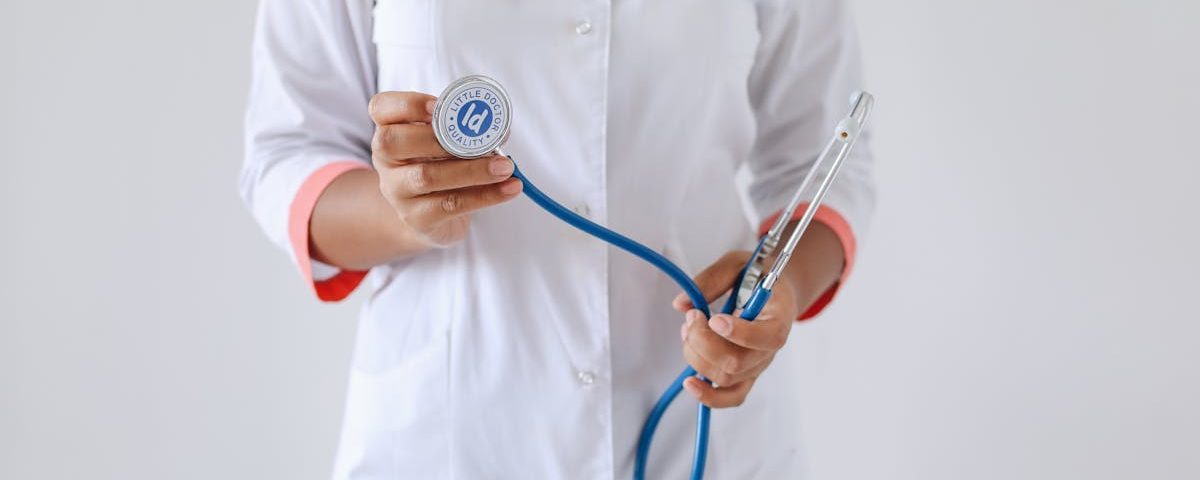 découvrez l'expertise des spécialistes en médecine du sport, qui allient connaissances médicales et performance sportive pour optimiser la santé des athlètes, prévenir les blessures et favoriser la récupération. prenez soin de votre corps avec des conseils adaptés à votre activité physique.