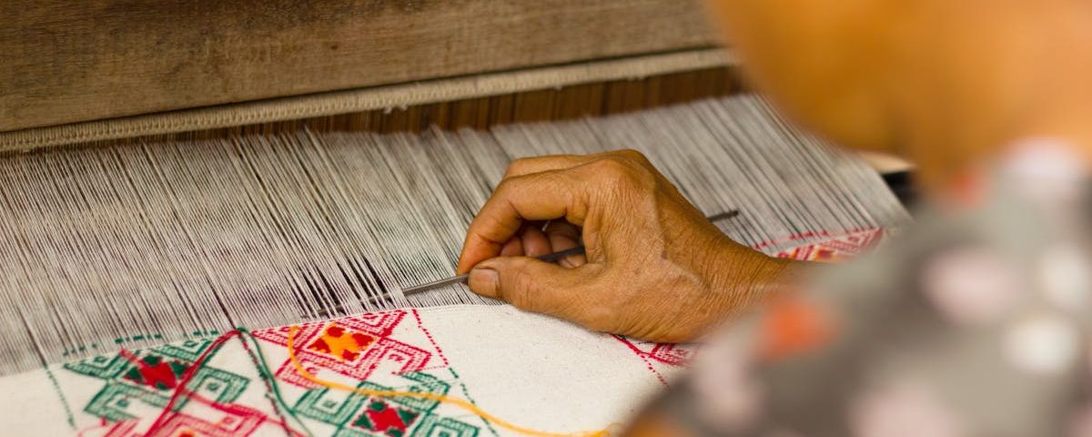 découvrez les techniques manuelles essentielles pour améliorer votre savoir-faire, apprendre de nouveaux gestes précis et optimiser vos compétences dans divers domaines professionnels ou créatifs.